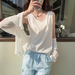 春夏万能ゆったりルーズスタイルのインナーやアウターとしても使える小さめキャミソール、女性用体型カバーノースリーブトップス