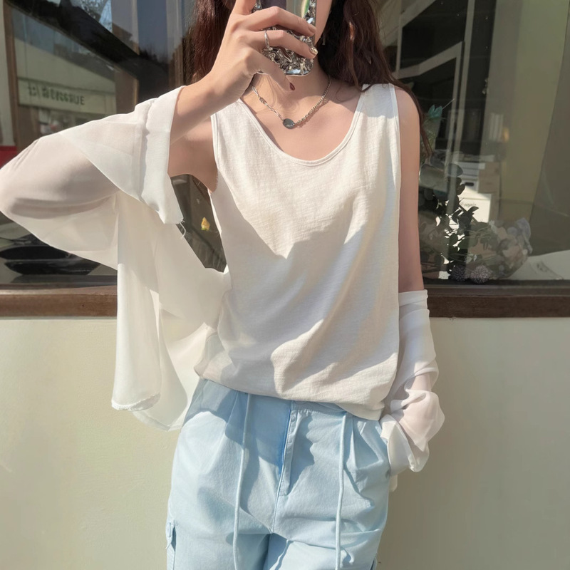 Spring and Summer Versatile Loose Casual Style Camisole That Can Be Worn as Outerwear, Women's Inner Wear to Cover the Body, Sleeveless Top Spring and Summer Versatile Loose Casual Style Camisole That Can Be Worn as Outerwear, Women's Inner Wear to Cover the Body, Sleeveless Top