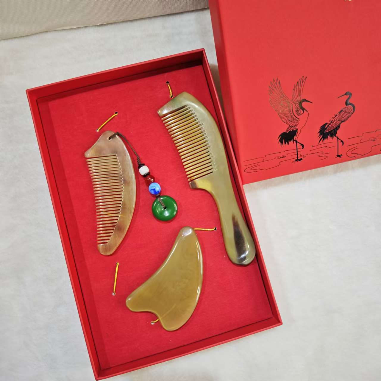 国风礼盒套装白水牛梳子宽齿牛角梳头部经络梳卷发专用静电家用防