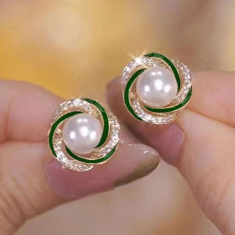 女性用フレンチファッションイヤリング、ニッチなデザイン、多用途、ハイエンド、コンパクトで絶妙なイヤリング、新しいトレンド2025|undefined