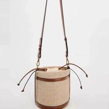 2025��ɫ�p���ֈA��������б��ˮͰ��Ů�AͲ�μ�Ů��ײɫˮͰ��