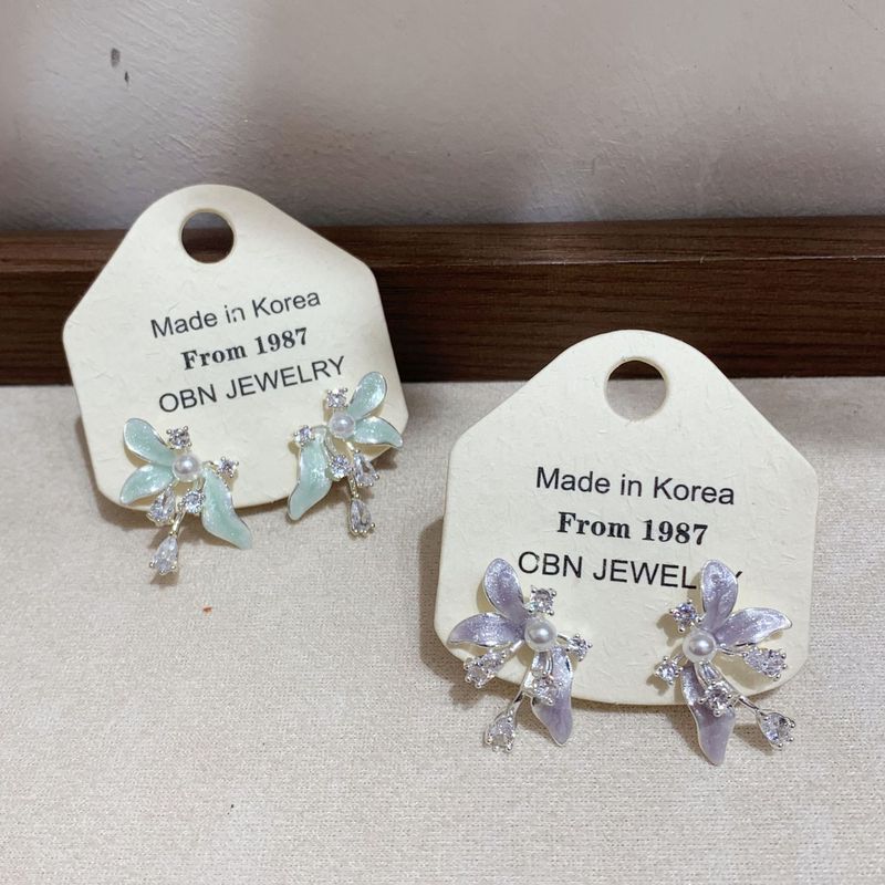 INS风锆石花蕊珍珠花瓣耳环时尚大气搭配饰品女温柔港风耳环耳饰|undefined