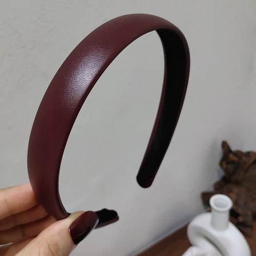 Korean retro fashionable PU leather headband French style girl's hairband hairpin when going out