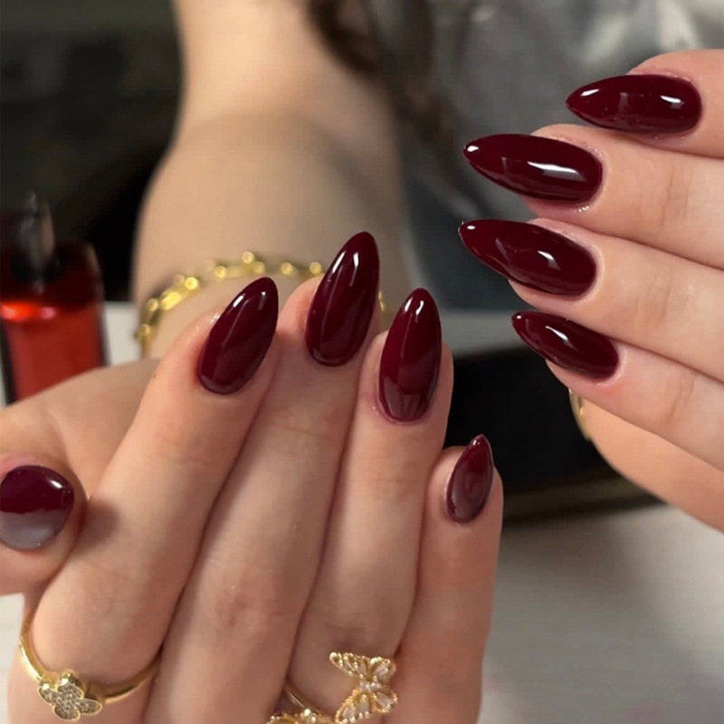 LeFan Solid Color Wine Red Wearable Nails Simple Almond Shaped False Nails Wholesale LeFan Solid Color Wine Red Wearable Nails Simple Almond Shaped False Nails Wholesale