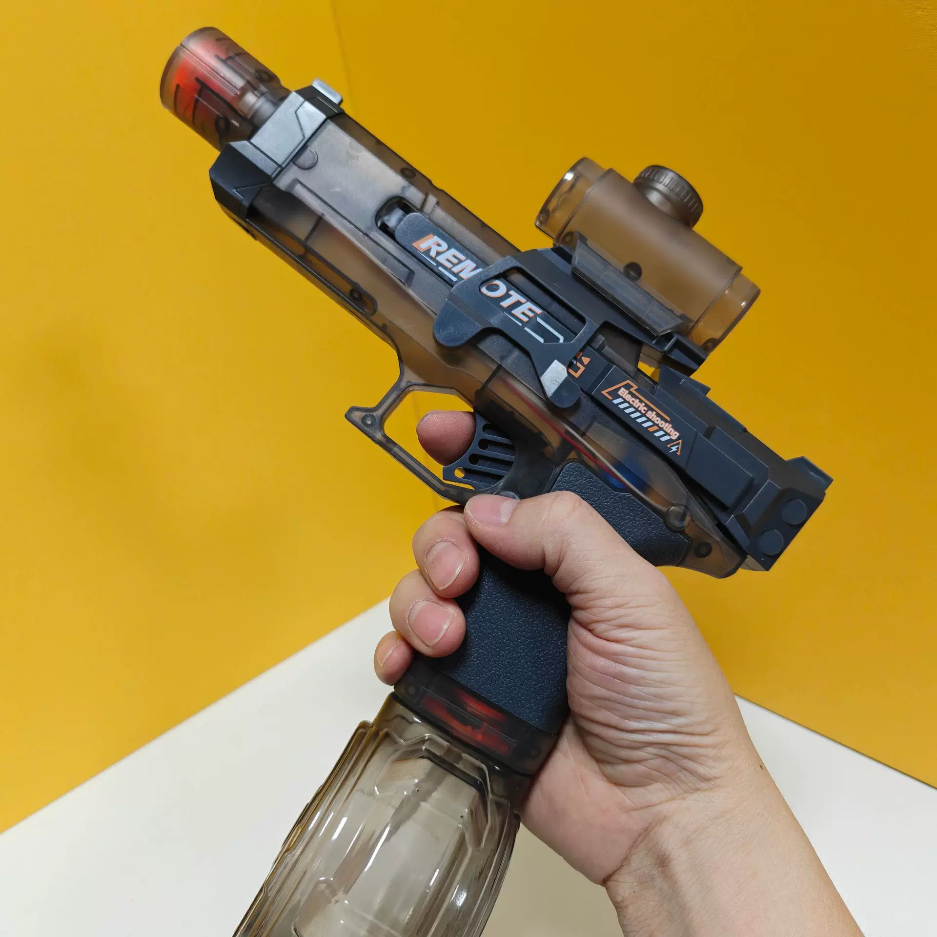 透明小冰鼠全自动格洛克呲水打水仗男孩高压强力UZI喷水玩具水枪