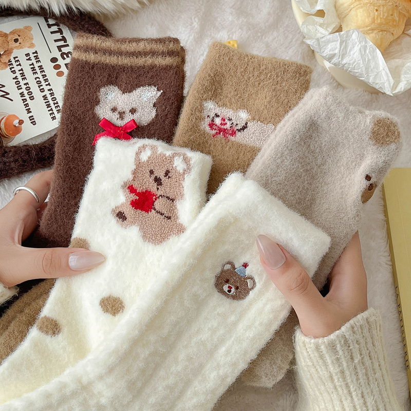 Winter Socks for Women, Plush Thickened Mid-Calf Socks for Autumn and Winter, Warm Sleep Maternity Socks for Women, Adult Sleeping Socks