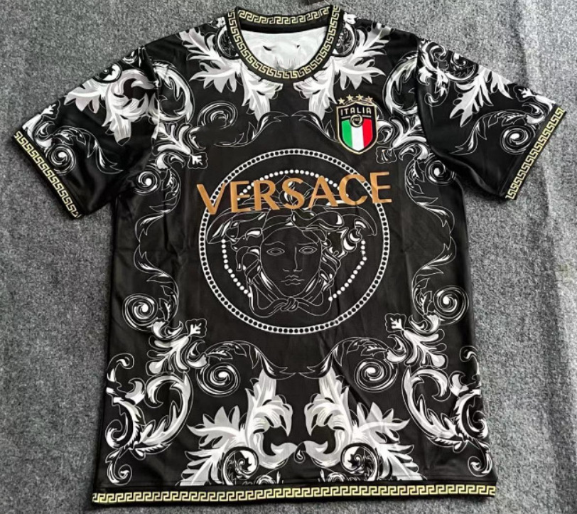 2425 Camiseta de fútbol de local y visitante transfronteriza italiana Edición especial Serie de camisetas Suministro directo de fábrica Edición conjunta
