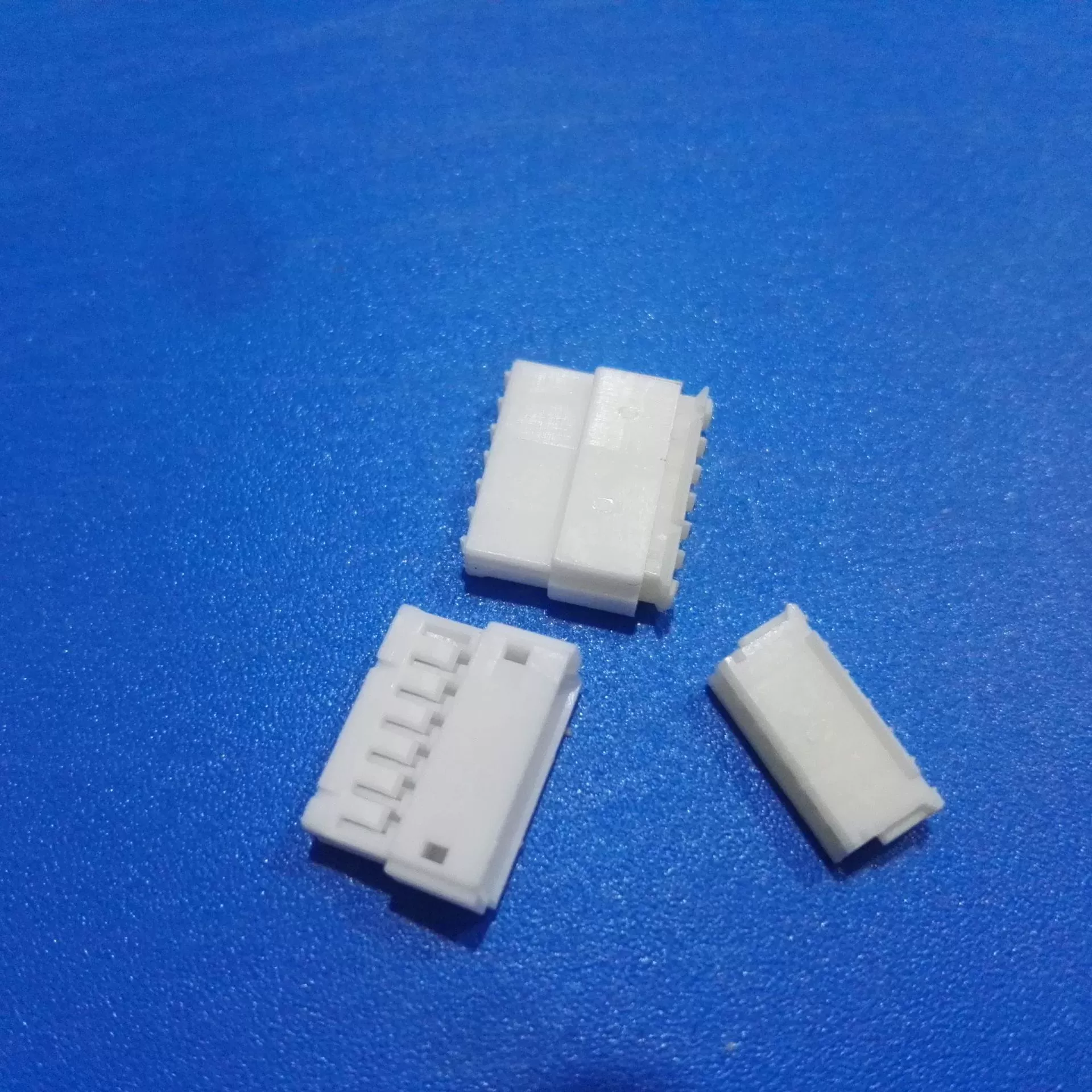 Zh1.5-2p/3p/4p/5R свободная мужская кромка разъем 1.5mm шаг