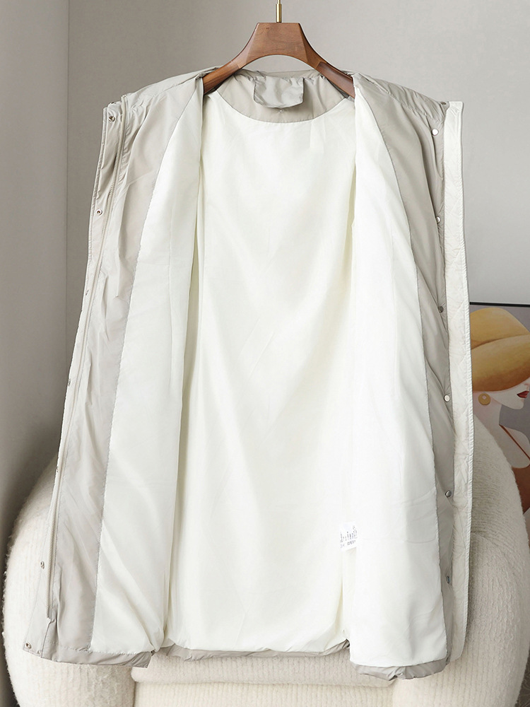 Gran venta, chaqueta de plumón para mujer, nueva chaqueta de otoño e invierno 2025, chaqueta holgada de plumón de pato blanco Pinghu con cuello levantado largo