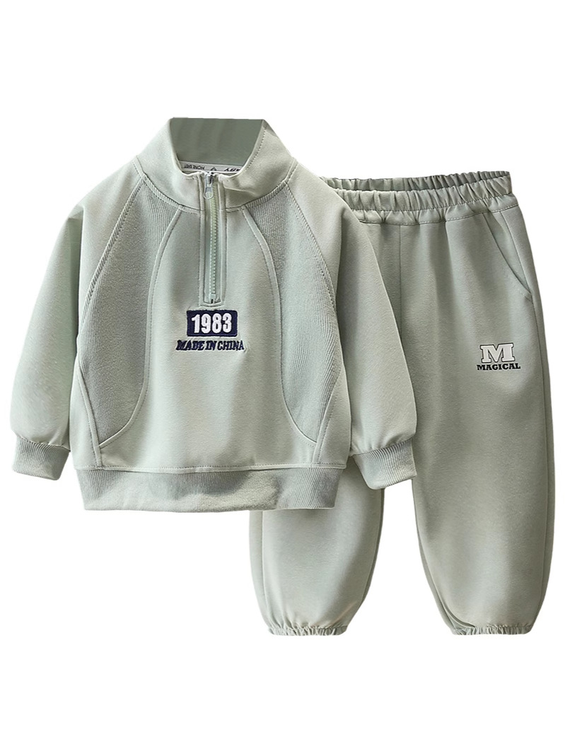 Conjunto de Sudadera con Cuello Alto para Niños 7844, Nueva Colección Primavera-Otoño 2026, Ropa Infantil Moderna y Elegante, Conjunto Deportivo de Dos Piezas