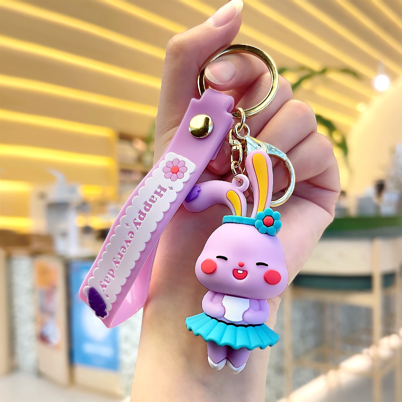 Venta directa de fábrica llavero colgante pequeño muñeca tridimensional llavero de coche mochila escolar colgante puesto al por mayor productos pequeños