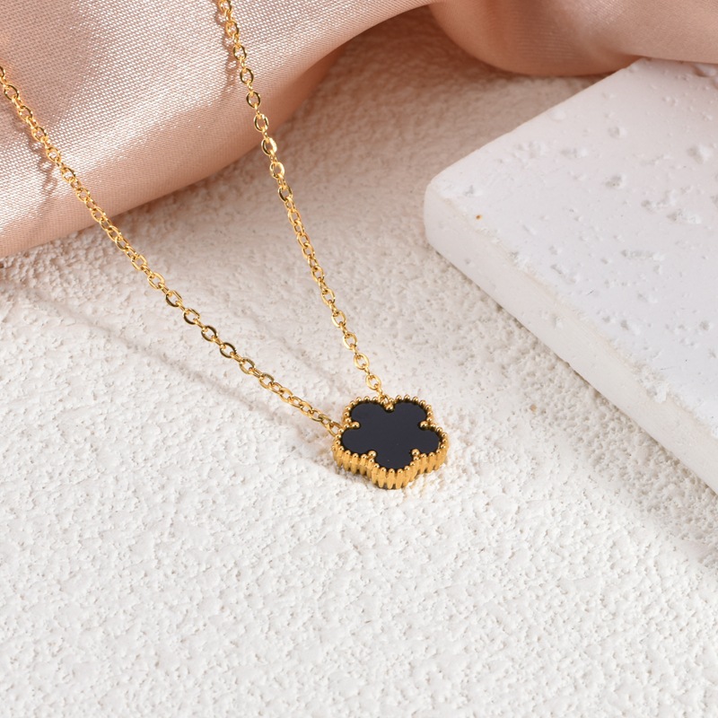 Nuevo collar de flores de acero inoxidable de cinco hojas de doble cara con oro de 18 quilates de venta cruzada de joyerías de hierba afortunada