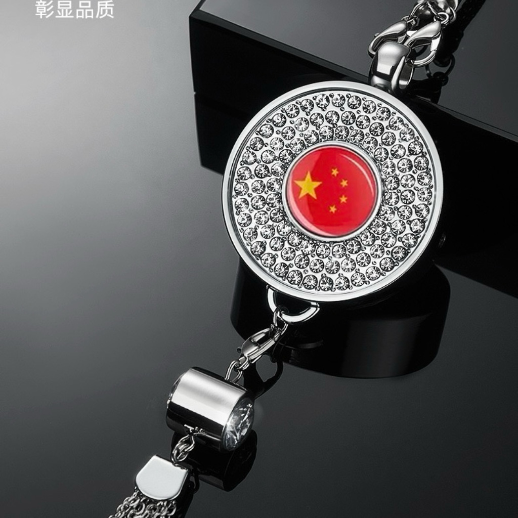 Specially Designed for Foreign Trade, Toyota Car Perfume Pendant with Long-Lasting Light Fragrance Essential Oil Aroma Diffuser Pendant with Inlaid Decorations