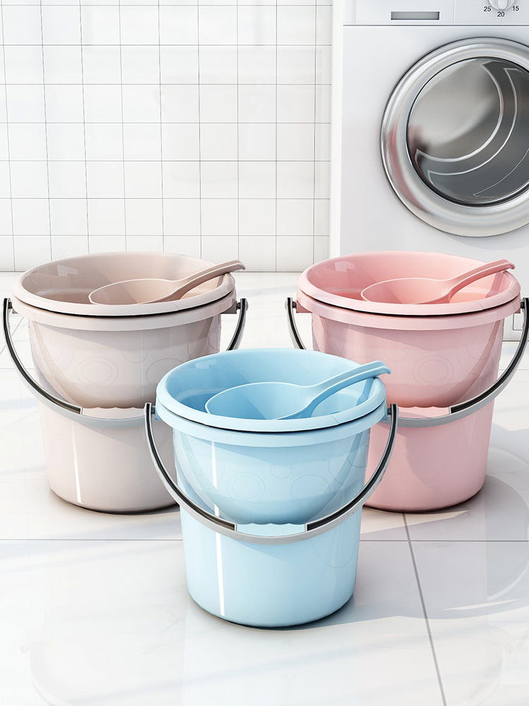 Plastic handheld extra large big bucket for home use for students
