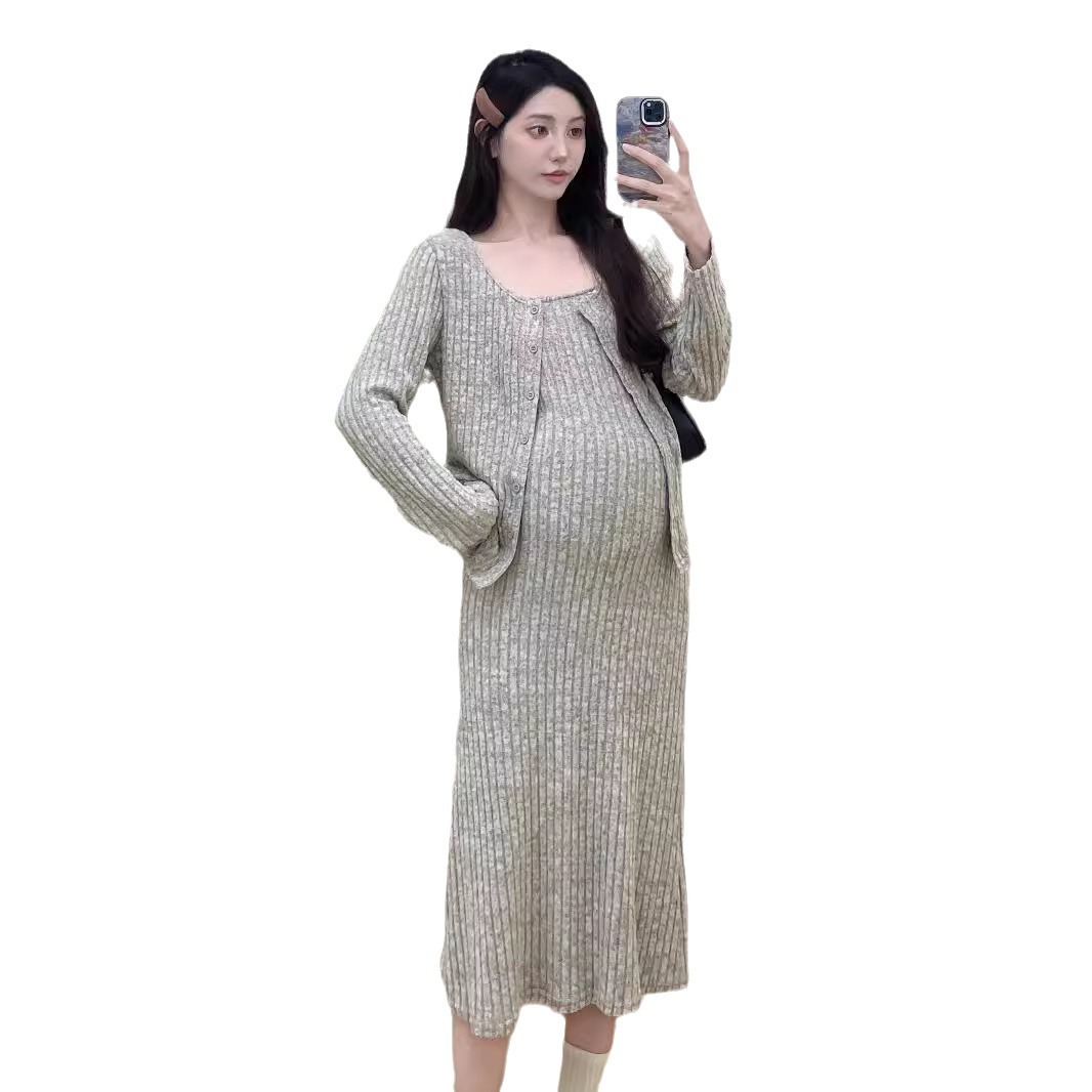 Vestido de maternidad 2024 otoño nuevo temperamento de moda, suave y suave, suelto y delgado, falda de tirantes, cárdigan pequeño