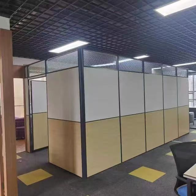 Ofis və sex üçün yığılan mobil arakəsmə panel