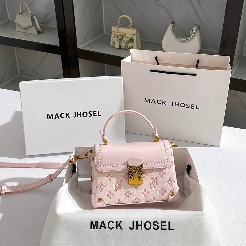 Handheld fuchsia box, shoulder bag, high-end