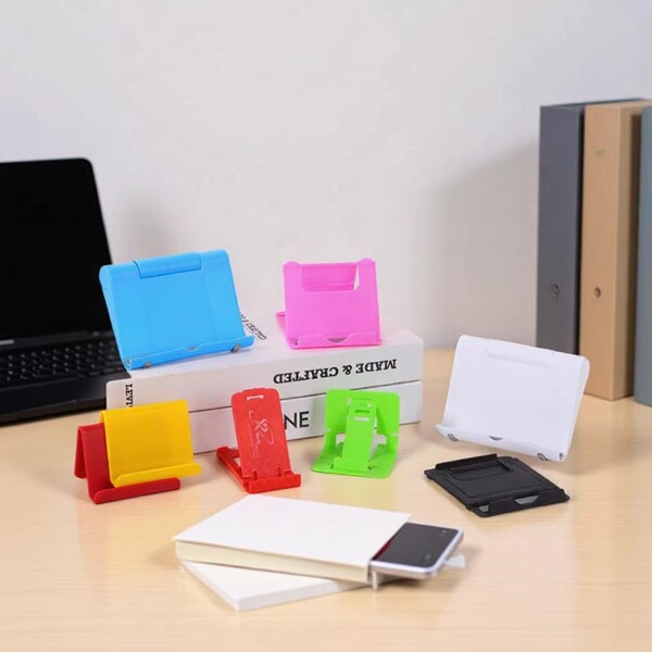 Handheld simple folding phone holder
