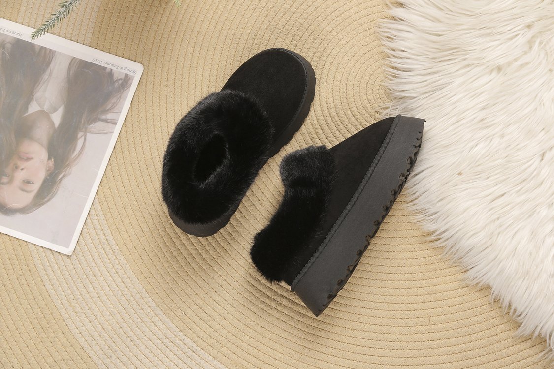 A new winter slip-on snow boots women's shoes plush one cotton shoes plus velvet thickened_voghion.com
