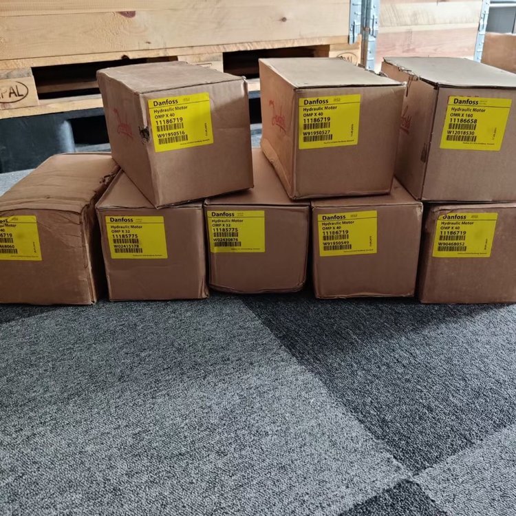 美国DANFOSS丹佛斯OMPX200 OMP250 151-5007小型摆线液压马达