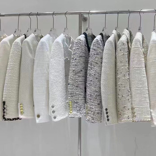 Autumn and winter thick short small fragrant wind coat women's fashion ins Guangzhou 13 lines high-end brand women's wholesale supply