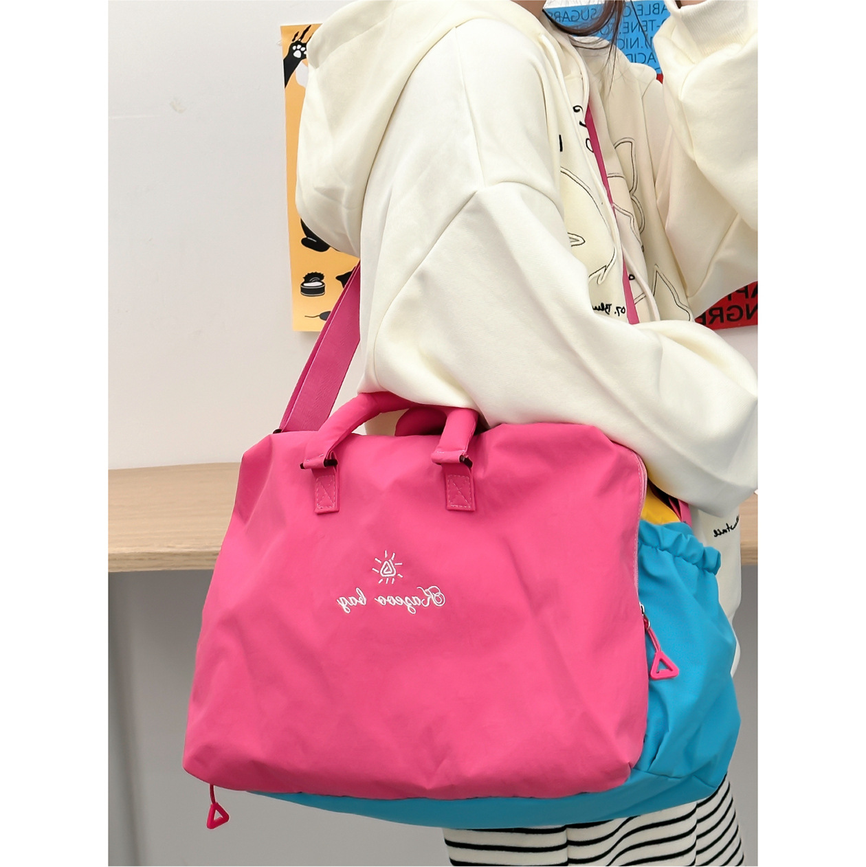 Dopamine sports travel fitness bag, hand luggage bag, makeup organizer bag, versatile sports crossbody bag, swimming bag