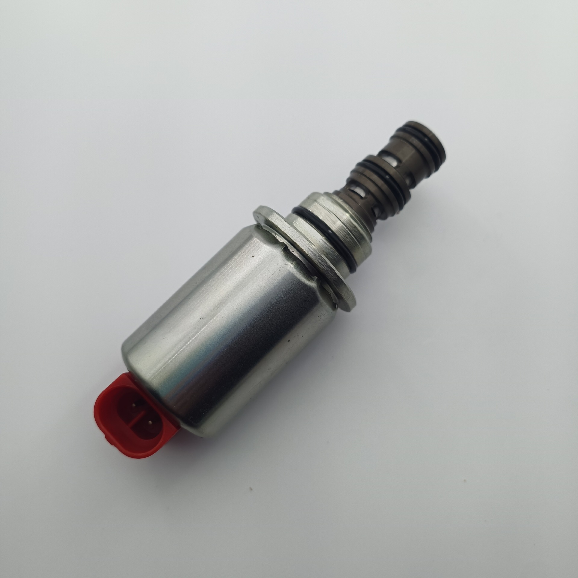 84286799适用于拖拉机动力 T1804 T2104 84276869  84537085 电磁