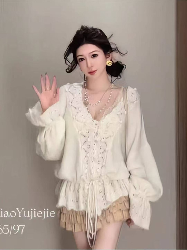 现货早秋毛衣镂空钩花毛球V领开衫宽松抽绳喇叭袖马海毛针织衫女|undefined