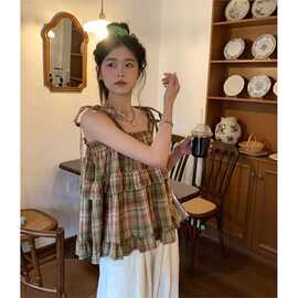 甜系少女穿搭复古系带方领背心小清新格子娃娃衫短款甜酷吊带上衣