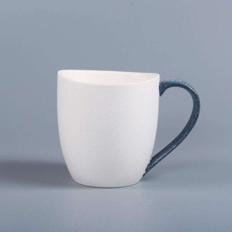 Taza de cerámica vidriada con copo de nieve Taza de boca de pescado Taza de té casera destacada creativa Taza de agua de desayuno Taza de café Taza de pareja