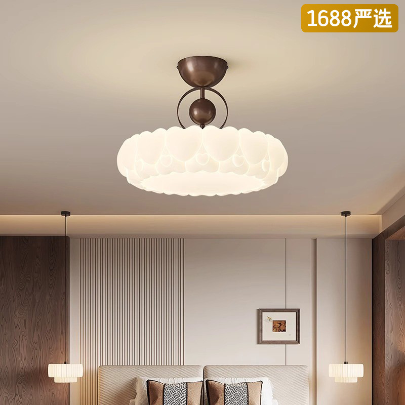 [Estrictamente seleccionado] Lámpara de techo de estilo crema medieval 2025 nuevo diseño creativo habitación de los niños protección ocular redonda espectro completo