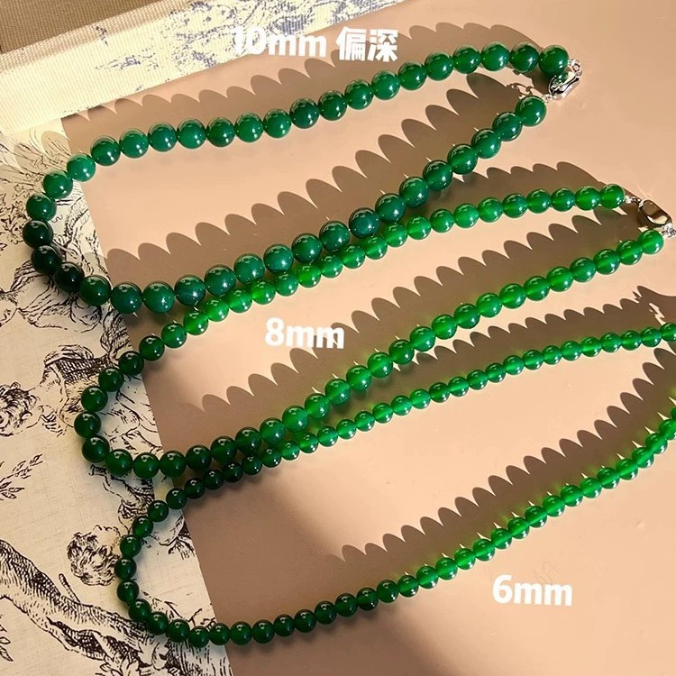 Высокое качество натуральный зеленый халцедон бисер шейный цепи легкий роскошный новый темперамент дикий нефритовый агат бусиновая цепочка завод оптом