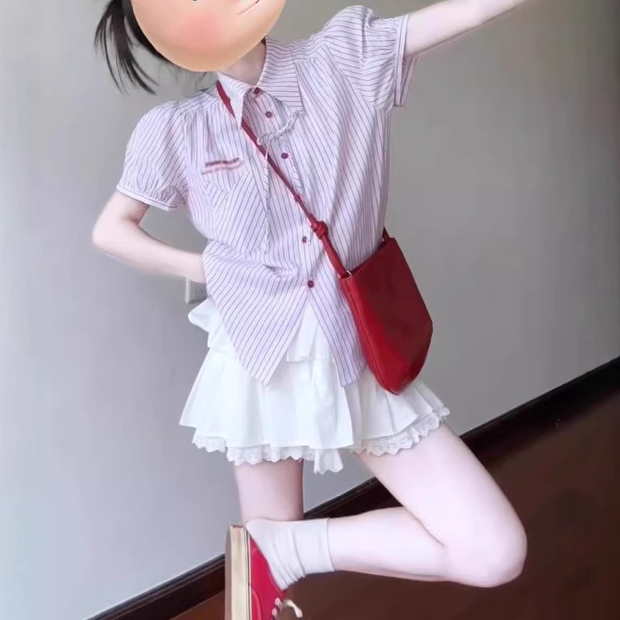 2025 夏甘いスタイル年齢軽減赤ストライプリボン半袖シャツデザインパフスリーブシャツ女性のための