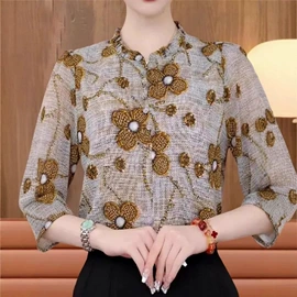 女式衬衫;男式夹克;女式T恤