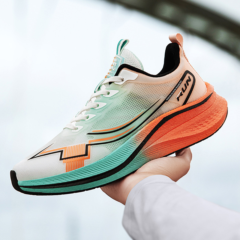 Primavera y verano Chitu zapatos para correr zapatos deportivos amortiguadores para hombres zapatos de viaje casuales transpirables zapatos profesionales para correr ultraligeros al por mayor para hombres