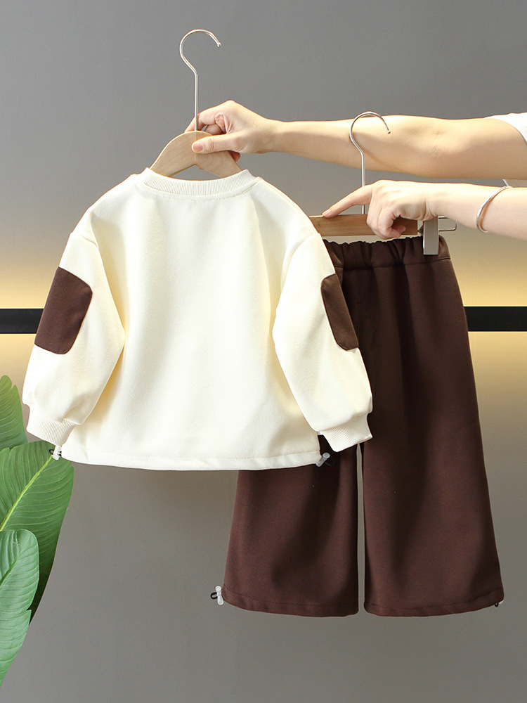 6165 Traje de primavera y otoño para niños 2025 nuevo estilo estilo occidental suéter para niños de dos piezas bebé deportes y ocio para niños