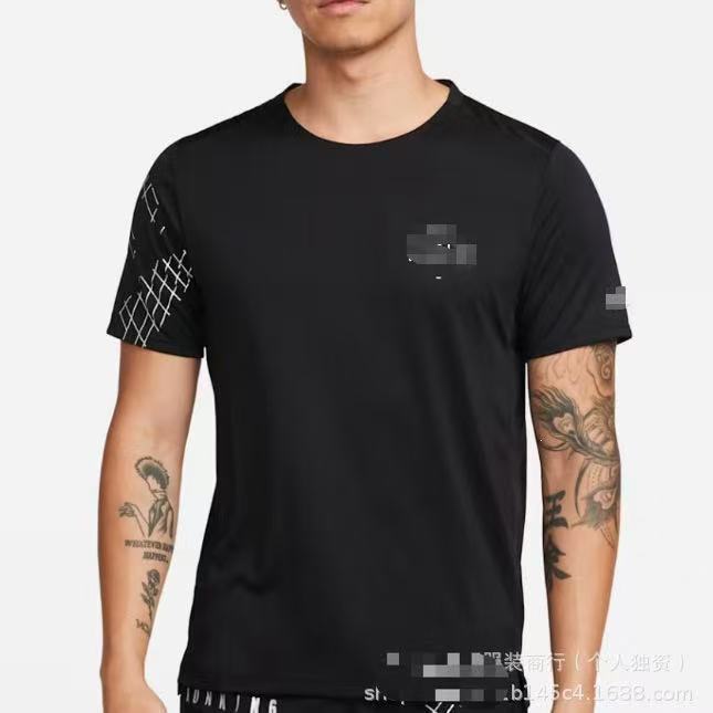 Summer Men's Quick-Drying Short-Sleeved T-Shirt, Breathable, Sweat-Absorbent, Sports, Fitness, Running, Outdoor Mountaineering, Lightweight T-Shirt