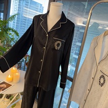 �߶�ʮ�ּܴ̽��Ứ��H˯�����b������z�p���L���Lѝ��Ů�Ҿӷ�