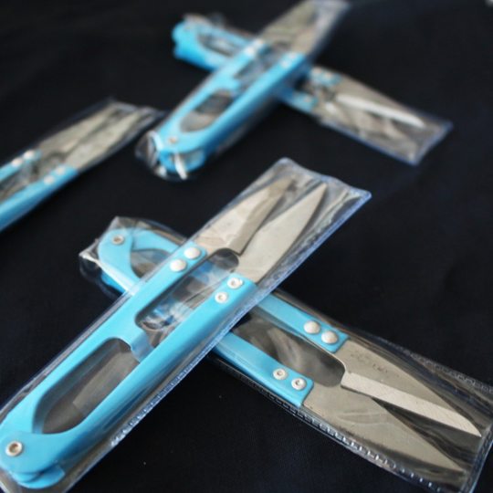 Jack iron scissors thread cutting scissors household U-shaped small spring scissors industrial tailor yarn scissors
