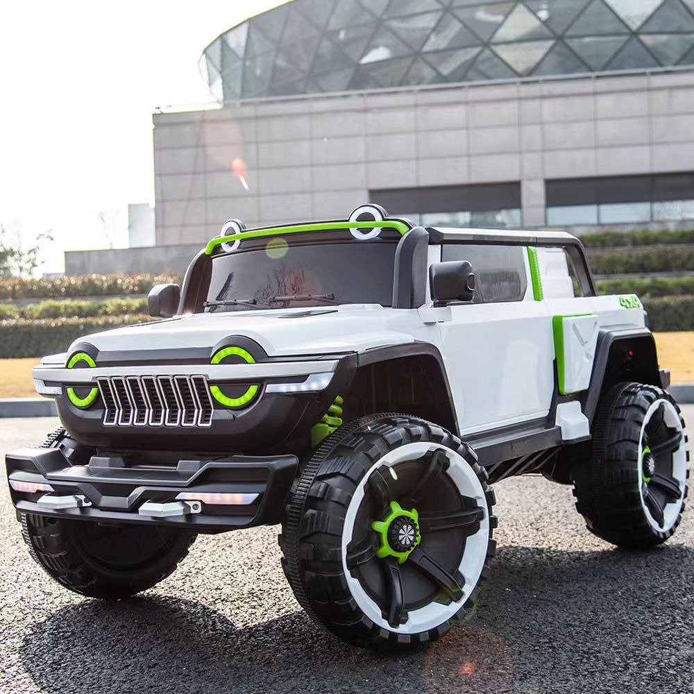 Nuevo tanque camioneta pickup grande Coche eléctrico para niños super grande doble coche de juguete para hombres y mujeres doble vehículo todoterreno al por mayor