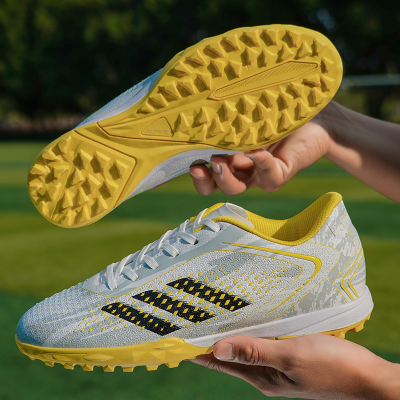 Bajo 772 clavos rotos blanco