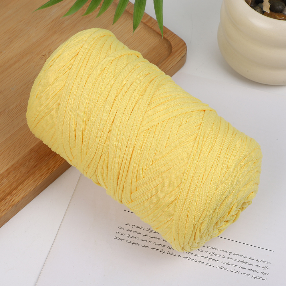 23 부드러운 노란색