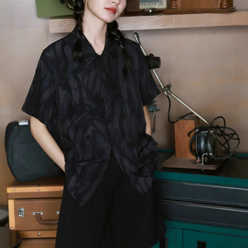 Trendy Black Short-Sleeve Shirt for Women, Niche 2026 New Model, Hong Kong Style Retro Design, Fashionable Tie-Dye Shirt Trendy Black Short-Sleeve Shirt for Women, Niche 2026 New Model, Hong Kong Style Retro Design, Fashionable Tie-Dye Shirt