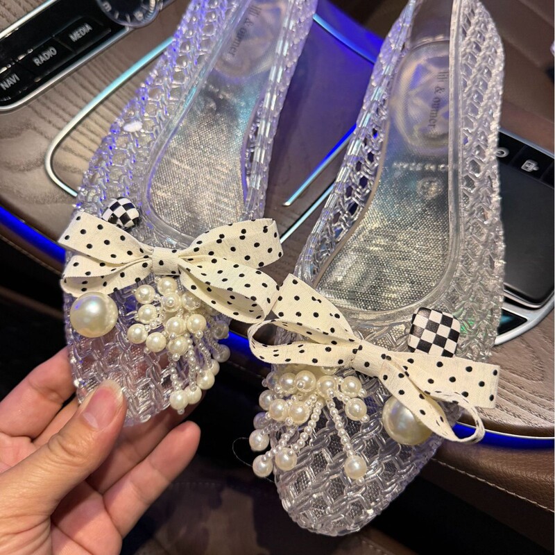 Korean Style New Jelly Shoes with Flower Accessories, Crystal Shoes with Decorative Flowers, Crystal Sandals, Flower Slippers