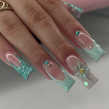 ������ɫ���巨ʽ��������С��������Ů�ɲ�ж����Ƭ������24Ƭ