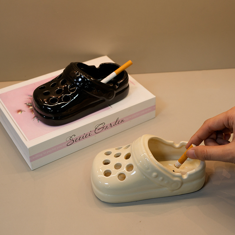 창조적 인 패션 동굴 신발 세라믹 재떨이 홈 거실 커피 테이블 사무실 호텔 바 재떨이