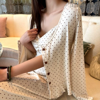 睡衣女春秋季带胸垫三件套可外穿长裤套装家居服宽松薄款式可外穿