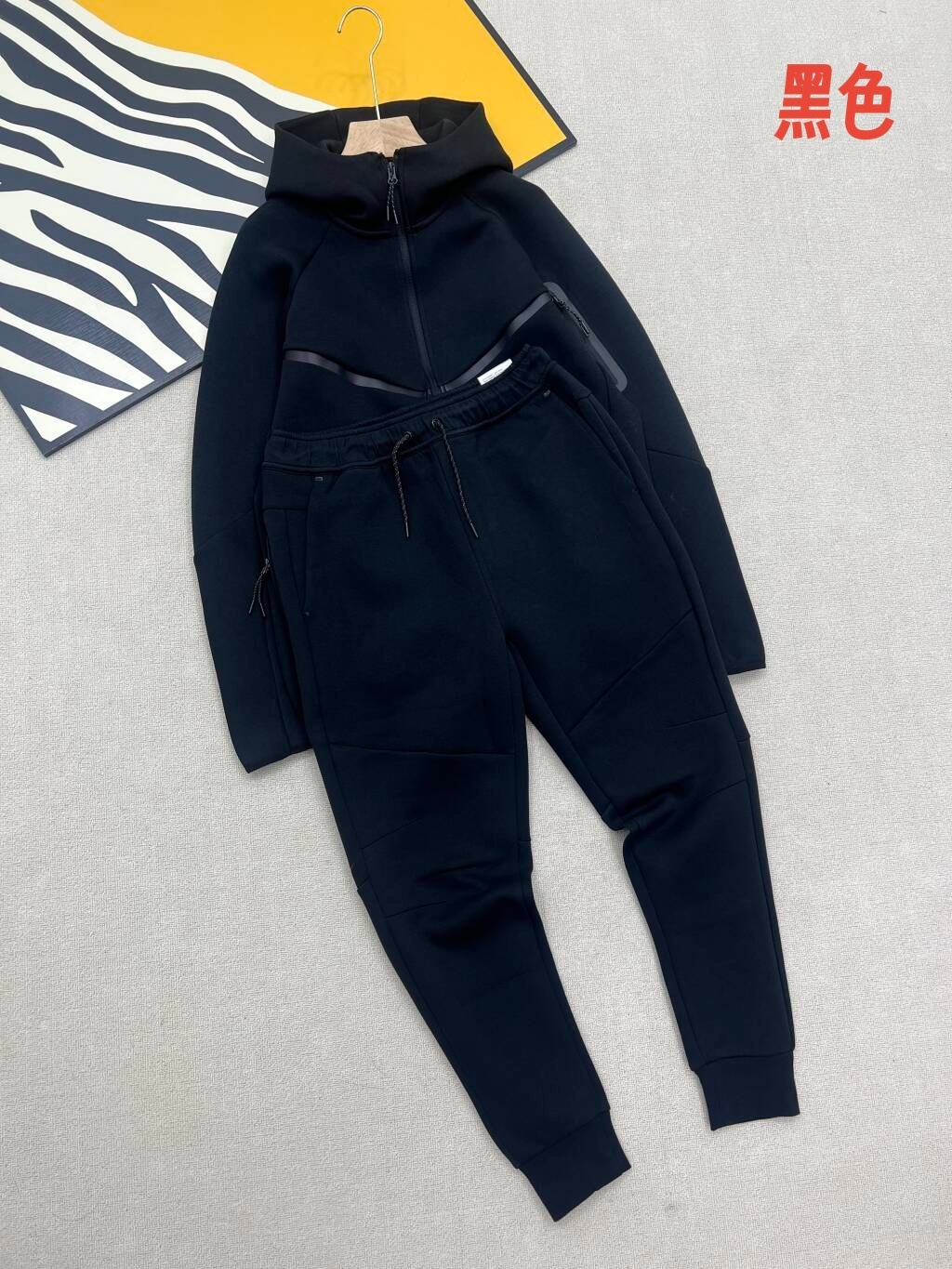 09 Bolsillo de goma a juego de color de punto para hombre, nuevos pantalones casuales transpirables, traje deportivo de entrenamiento de carrera 50