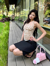 小众印花感装瘦上衣潮吊带女修身条纹显斜领辣妹气质夏季新款设计