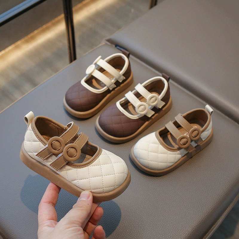 Кожаные туфли для девочек 2024 весна и осень новые детские маленькие ароматные ботинки принцессы иностранные ботинки Мэри Джейн